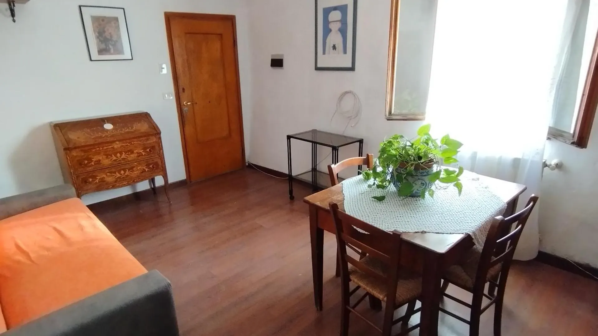 Roma27 Scarperia Apartment 0*,